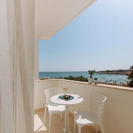 Miramare Blue Stay Torre Santa Sabina Buitenkant foto